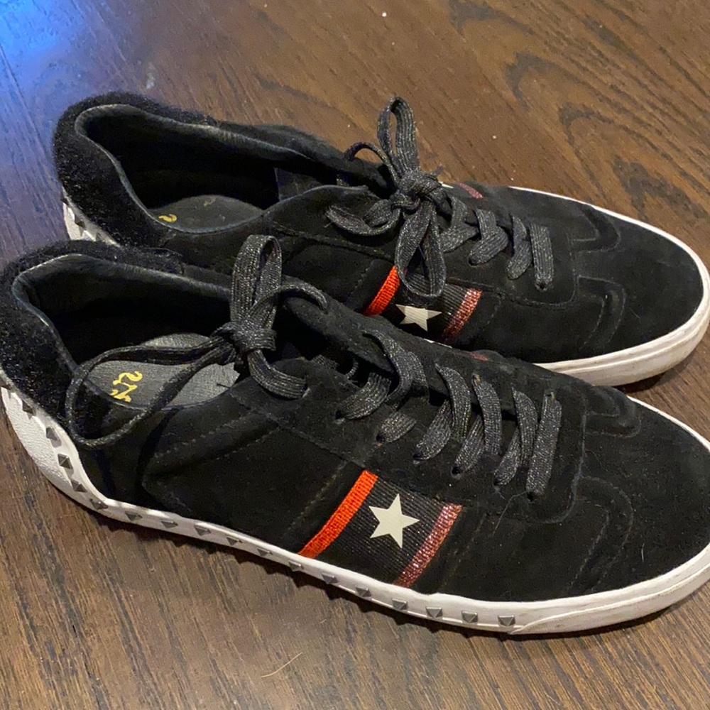 Worn a handful of times. Black Ash sneakers with silver studs around base.